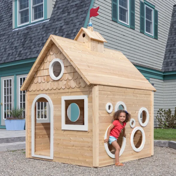 Commercial outdoor playhouse