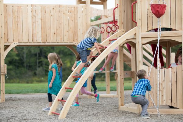 commercial-outdoor-595