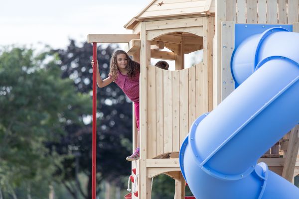 commercial-outdoor-556