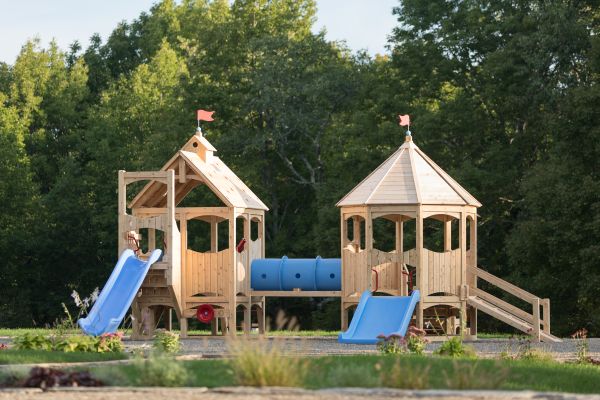 commercial-outdoor-890